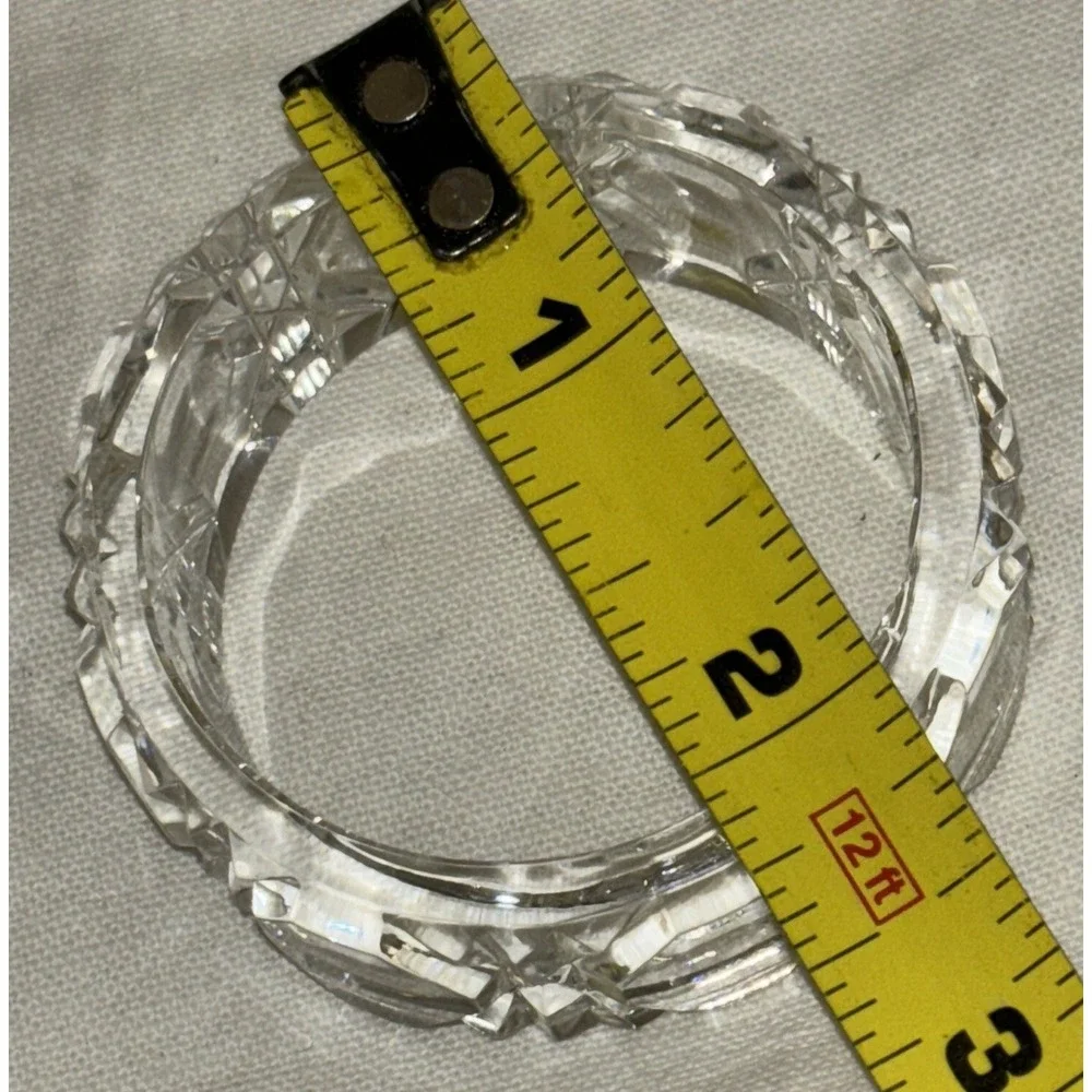 Lot of‎ 4 Glass Napkin Rings Holders Crystal faceted - 2.25